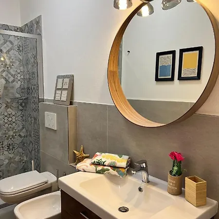 Bnbook Casa Luccio Vistalago * Ispra