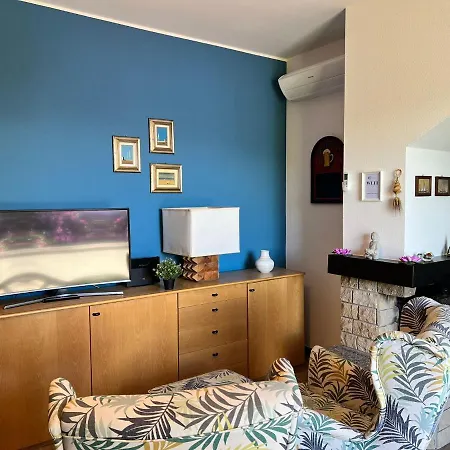 Bnbook Casa Luccio Vistalago Lejlighed *