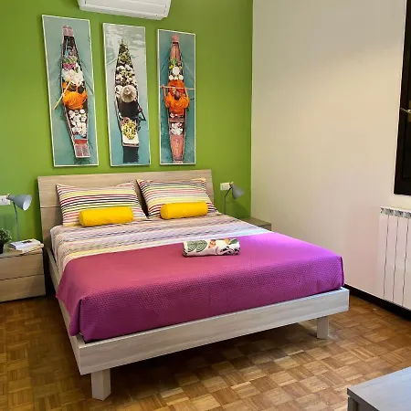 Bnbook Casa Luccio Vistalago * Испра