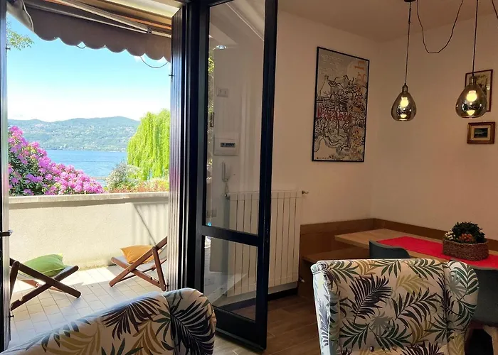 Апартаменты Bnbook Casa Luccio Vistalago Испра