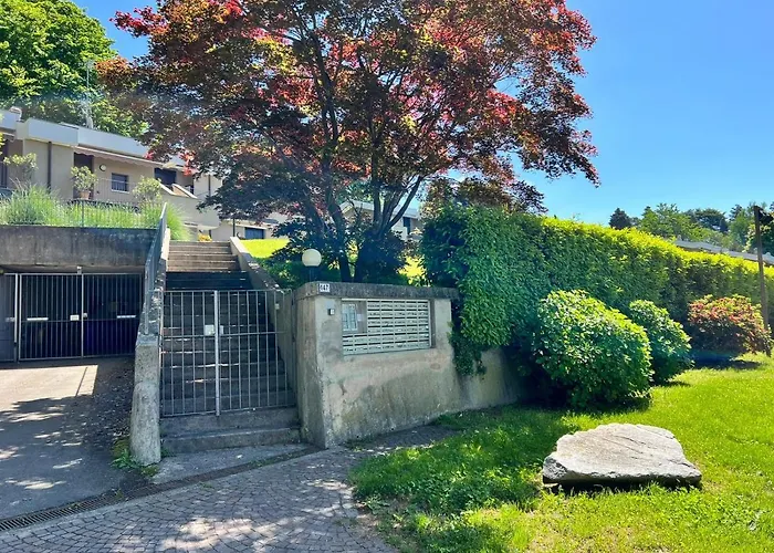 Bnbook Casa Luccio Vistalago Апартаменты *