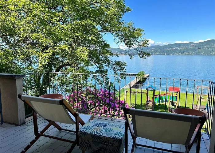 Bnbook Casa Luccio Vistalago Апартаменты *